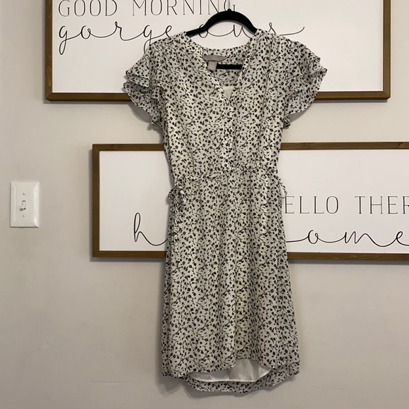 H&M dress size XXS fits like a 2 - Picture 1 of 3